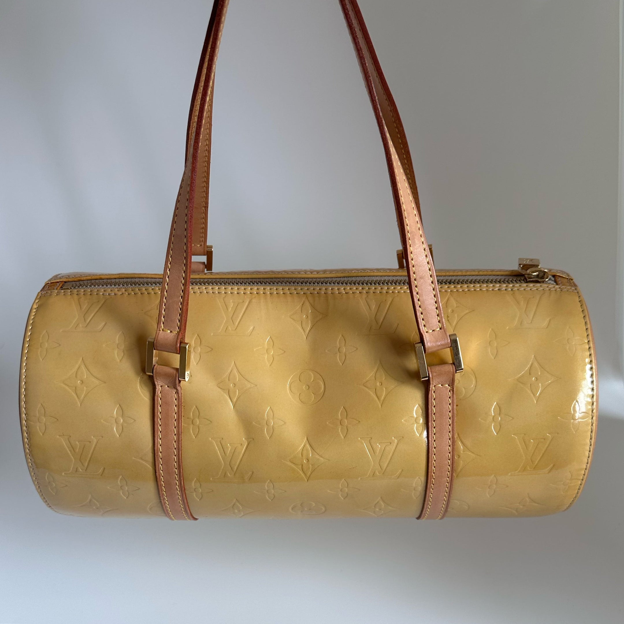Louis Vuitton Bedford Papillon Bag in Vernis Patent Leather Yellow –  Vintage on Mars